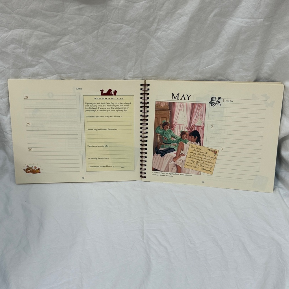 The American Girls Portfolio of Pastimes Bundle Set - Theater & Diary Books - Picture 16 of 16